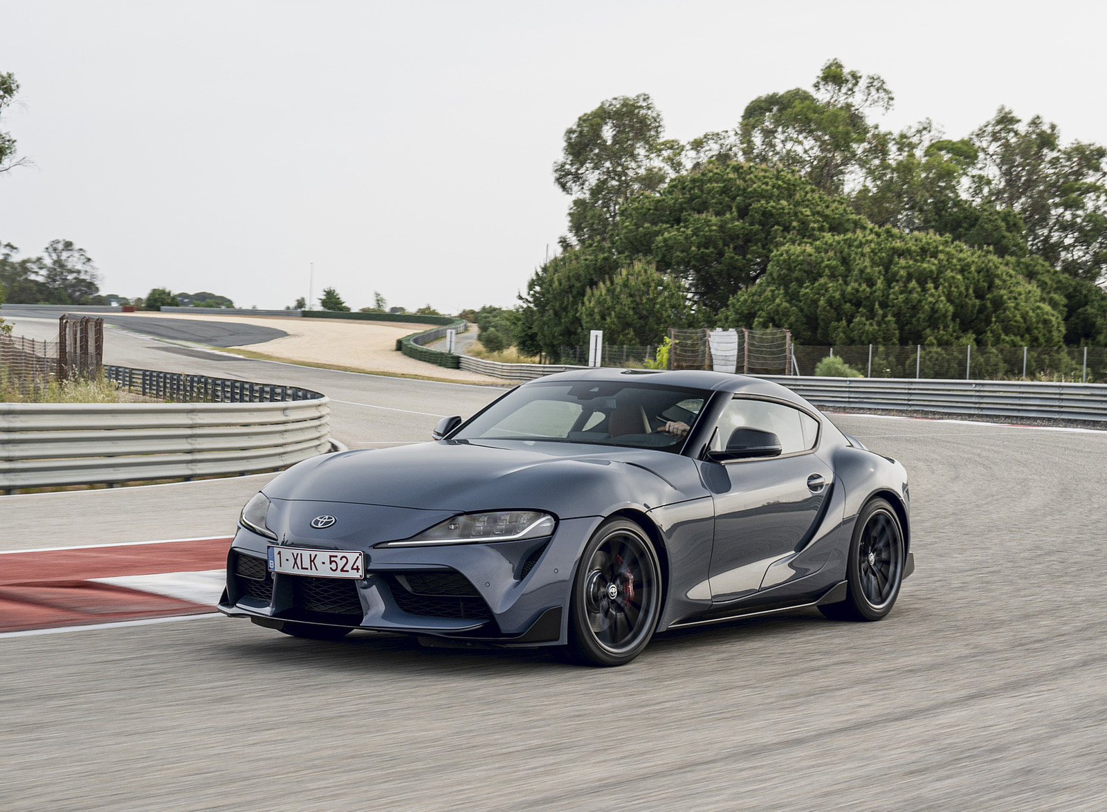 2022 Toyota GR Supra iMT Front Three-Quarter Wallpapers (5)