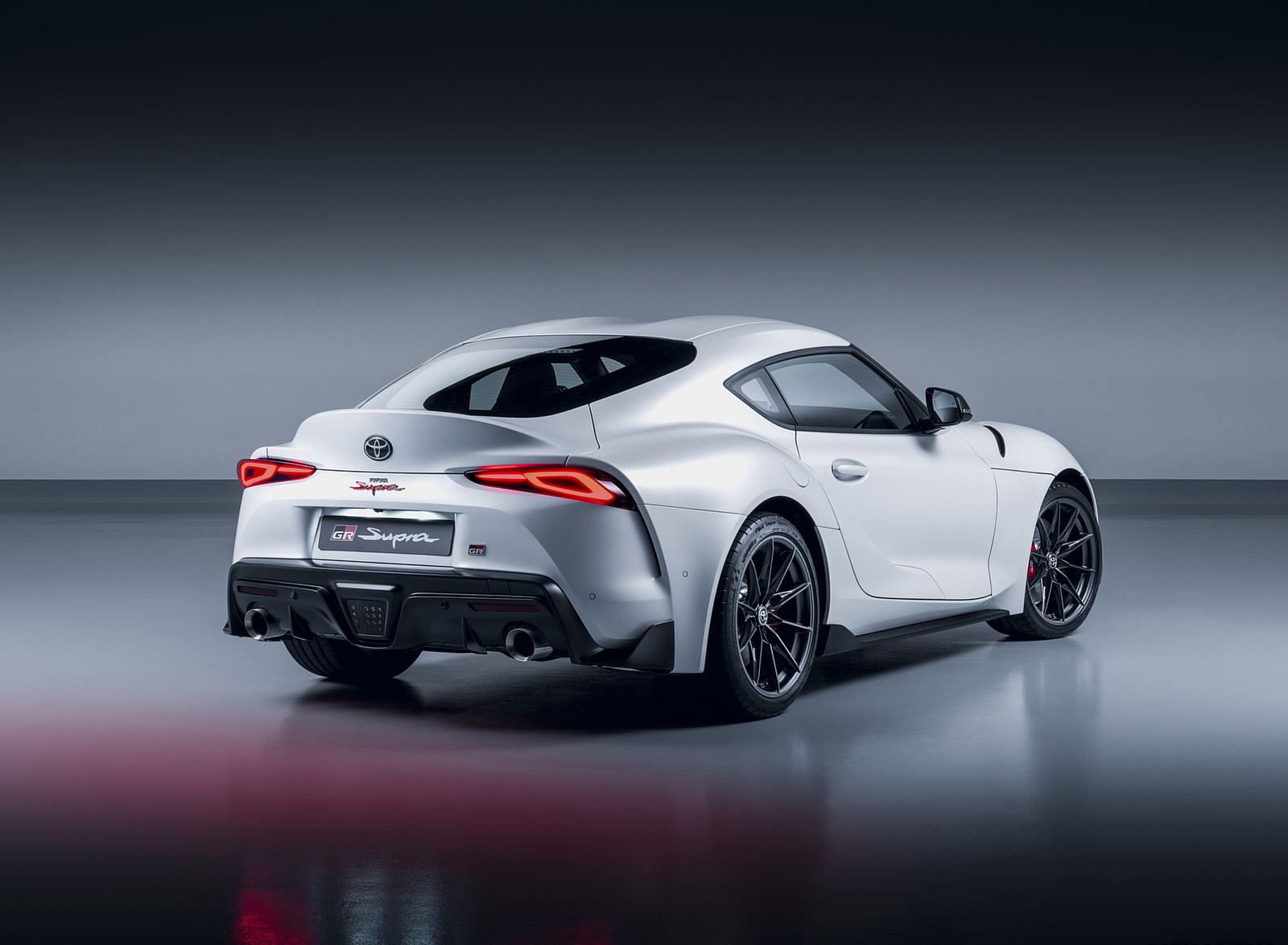 2022 Toyota GR Supra iMT Rear Three-Quarter Wallpapers #37 of 49