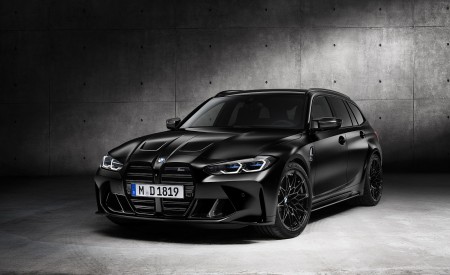 2023 BMW M3 Touring Front Three-Quarter Wallpapers 450x275 (143)