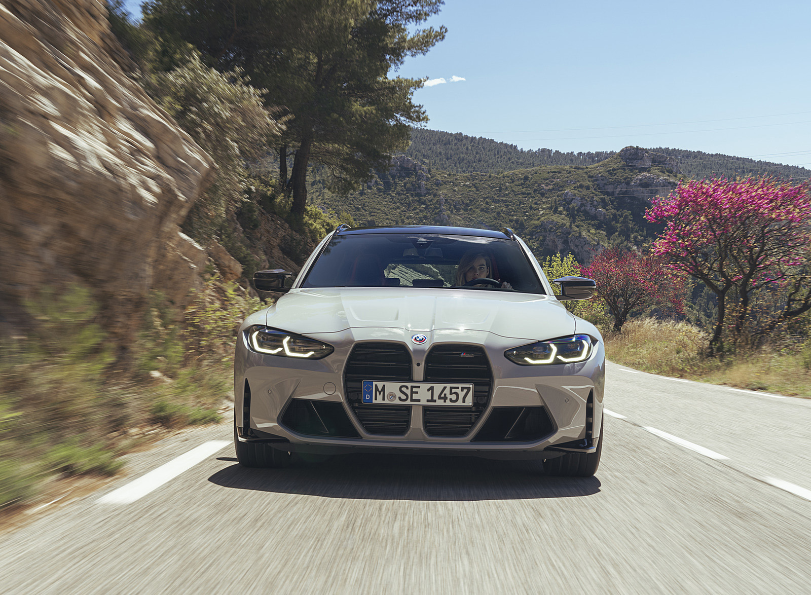 2023 BMW M3 Touring Front Wallpapers (9)