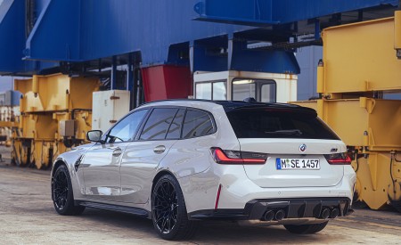 2023 BMW M3 Touring Rear Three-Quarter Wallpapers 450x275 (50)