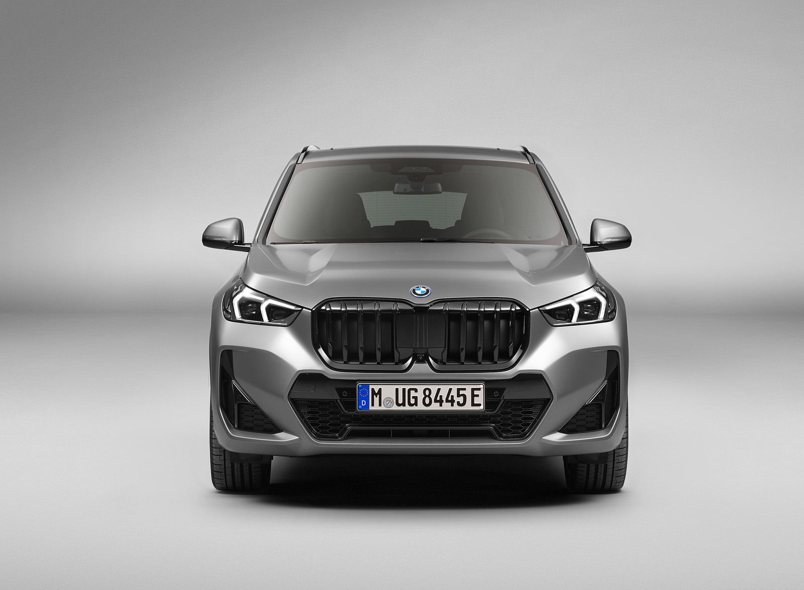 2023 BMW X1 xDrive30e Front Wallpapers #88 of 175
