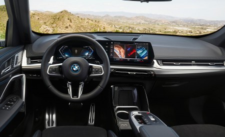2023 BMW X1 xDrive30e Interior Cockpit Wallpapers 450x275 (27)