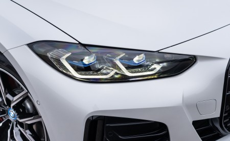 2023 BMW i4 eDrive40 (UK-Spec) Headlight Wallpapers 450x275 (15)