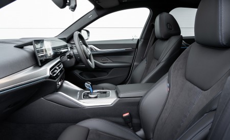 2023 BMW i4 eDrive40 (UK-Spec) Interior Front Seats Wallpapers 450x275 (31)
