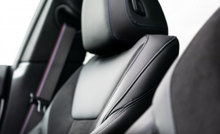 2023 BMW i4 eDrive40 (UK-Spec) Interior Seats Wallpapers 450x275 (32)