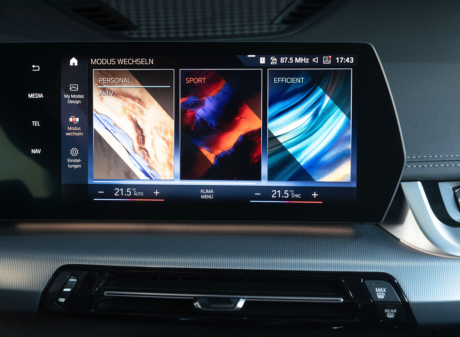 2023 BMW iX1 xDrive30 Central Console Wallpapers #142 of 152