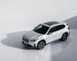 2023 BMW iX1 xDrive30 Front Three-Quarter Wallpapers 150x120 (54)