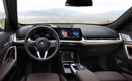 2023 BMW iX1 xDrive30 Interior Cockpit Wallpapers 450x275 (49)