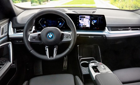 2023 BMW iX1 xDrive30 Interior Cockpit Wallpapers 450x275 (128)
