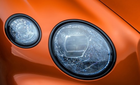 2023 Bentley Continental GT Mulliner Headlight Wallpapers 450x275 (7)