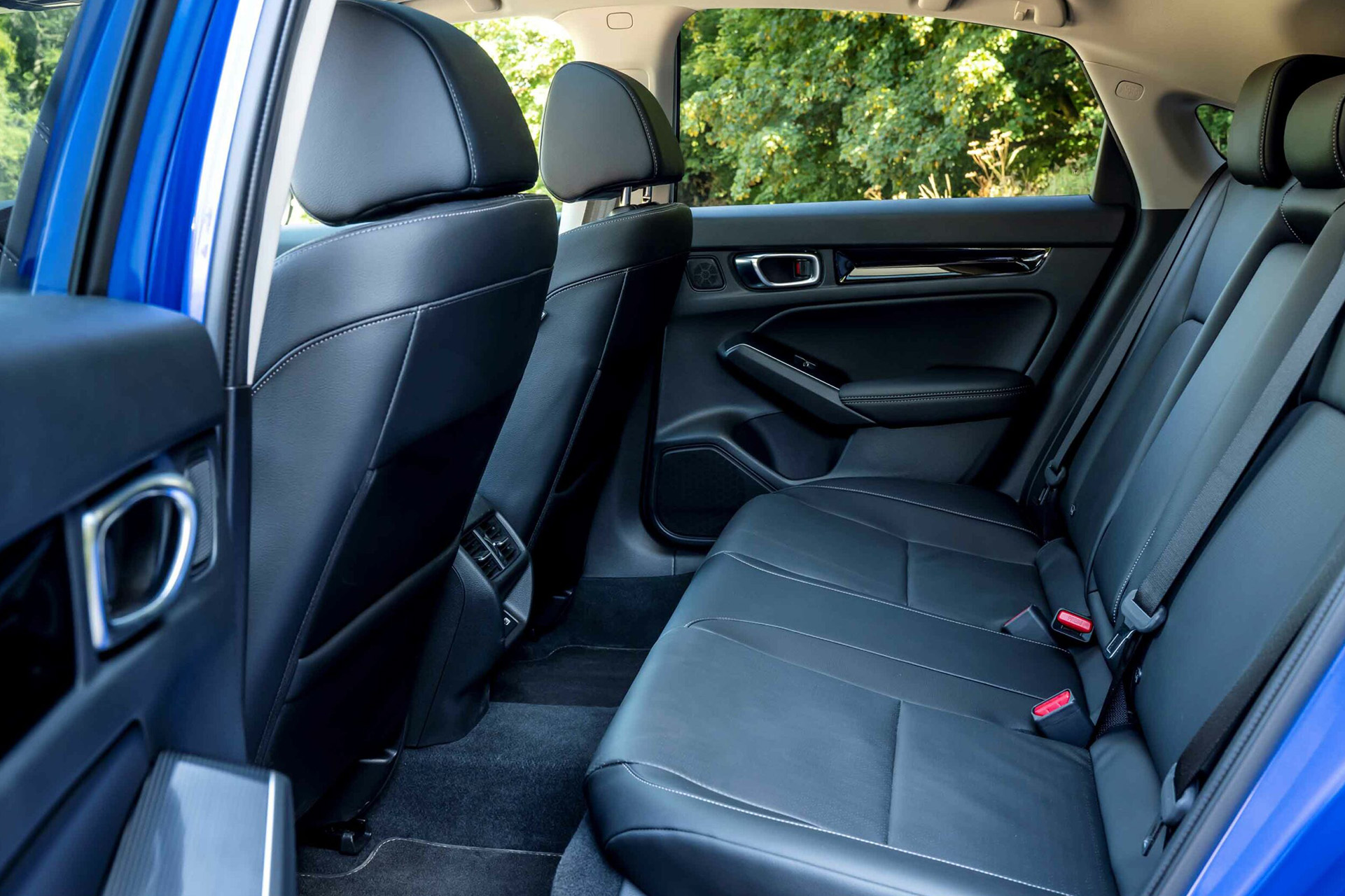 2023 Honda Civic e:HEV (UK-Spec) Interior Rear Seats Wallpapers #49 of 82