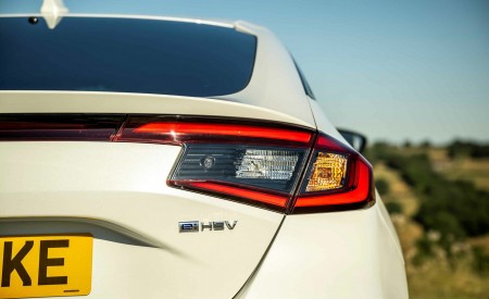 2023 Honda Civic e:HEV (UK-Spec) Tail Light Wallpapers 450x275 (81)