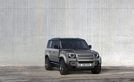 2023 Land Rover Defender 130 Front Three-Quarter Wallpapers 450x275 (19)