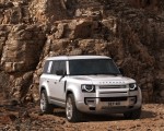 2023 Land Rover Defender 130 Front Three-Quarter Wallpapers 150x120 (11)