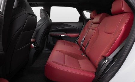 2023 Lexus RX 500h F SPORT Performance Interior Rear Seats Wallpapers 450x275 (20)