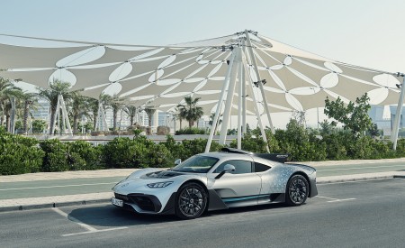2023 Mercedes-Benz AMG ONE Front Three-Quarter Wallpapers 450x275 (3)