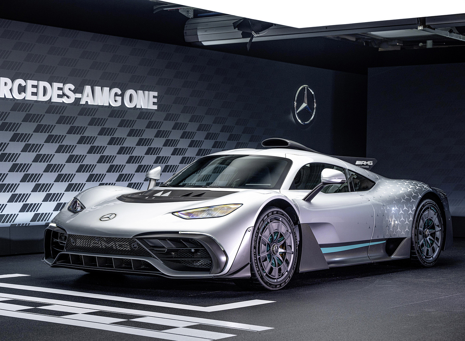 2023 Mercedes-Benz AMG ONE Front Three-Quarter Wallpapers #16 of 78