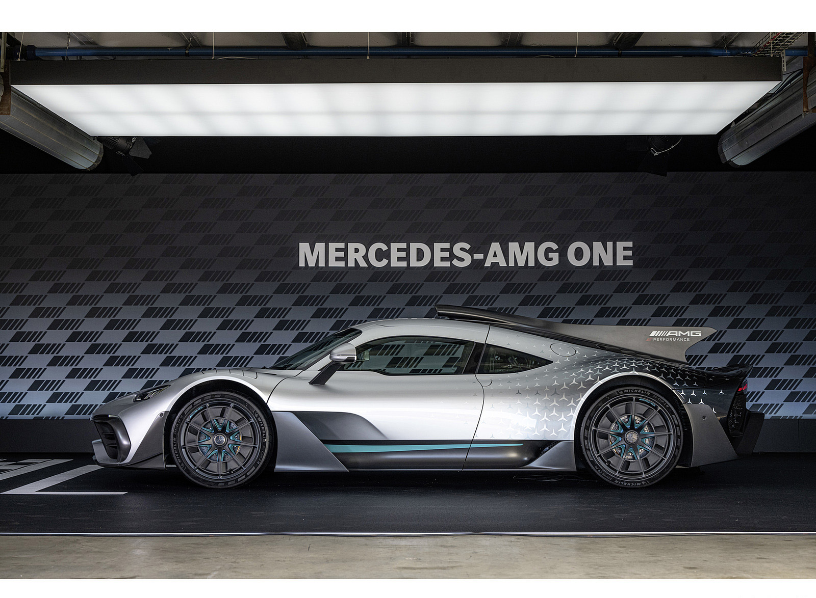 2023 Mercedes-Benz AMG ONE Side Wallpapers  #18 of 78
