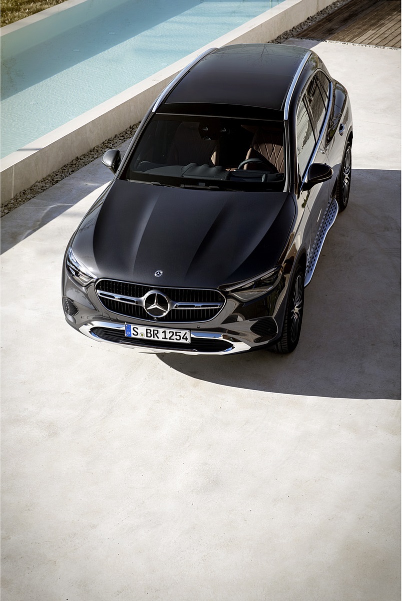 2023 Mercedes-Benz GLC AVANTGARDE (Color: Graphite Grey Metallic) Top Wallpapers #86 of 94