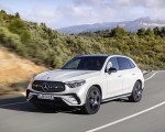 2023 Mercedes-Benz GLC Plug-in-Hybrid AMG Line MANUFAKTUR (Color: Diamond White Bright) Front Three-Quarter Wallpapers 150x120