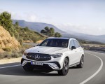 2023 Mercedes-Benz GLC Plug-in-Hybrid AMG Line MANUFAKTUR (Color: Diamond White Bright) Front Three-Quarter Wallpapers 150x120 (2)