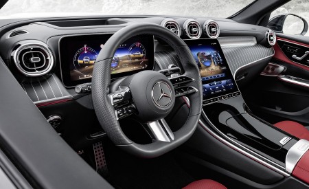 2023 Mercedes-Benz GLC Plug-in-Hybrid AMG Line MANUFAKTUR (Color: Diamond White Bright) Interior Wallpapers 450x275 (59)