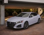 2023 Nissan Altima Front Three-Quarter Wallpapers  150x120