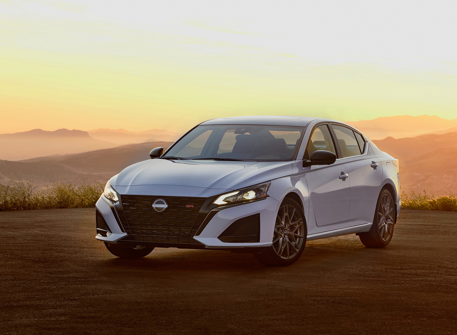 2023 Nissan Altima Front Three-Quarter Wallpapers  (1). Download Wallpaper