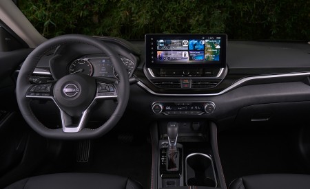 2023 Nissan Altima Interior Cockpit Wallpapers 450x275 (21)