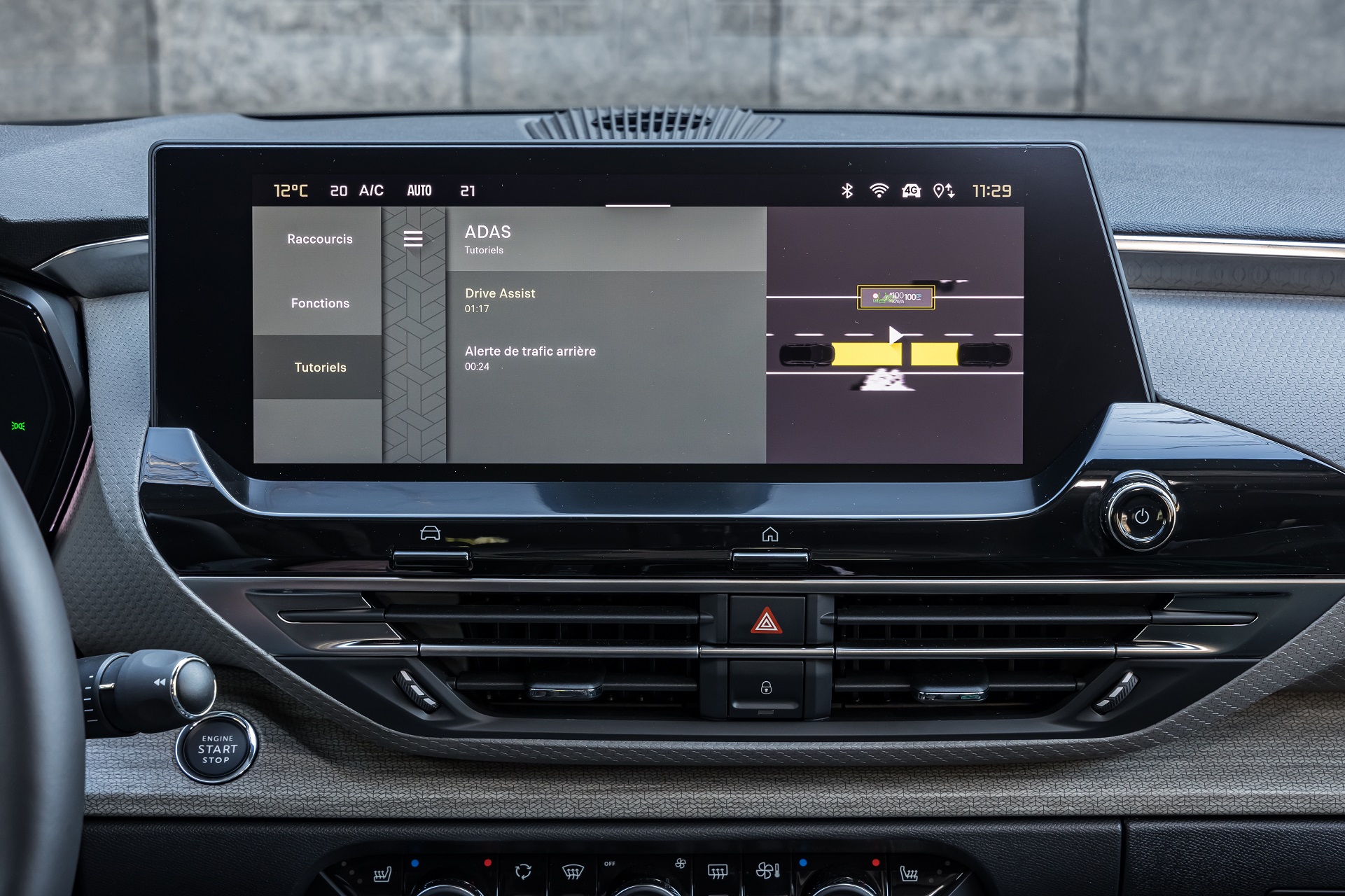 2022 Citroën C5 X Hybrid Central Console Wallpapers  #23 of 36