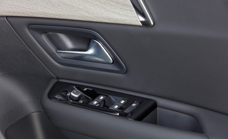 2022 Citroën C5 X Hybrid (UK-Spec) Interior Detail Wallpapers 450x275 (65)