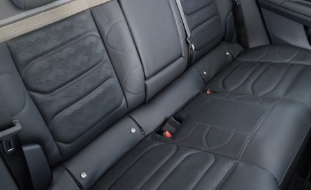 2022 Citroën C5 X Hybrid (UK-Spec) Interior Rear Seats Wallpapers 450x275 (71)