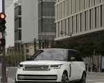 2022 Land Rover Range Rover SV Serenity Front Wallpapers 150x120 (13)