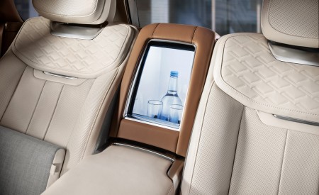 2022 Land Rover Range Rover SV Serenity Interior Rear Seats Wallpapers 450x275 (50)