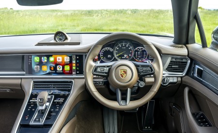2022 Porsche Panamera 4 E-Hybrid Sport Turismo Platinum Edition (UK-Spec) Interior Cockpit Wallpapers 450x275 (19)