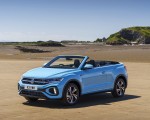 2022 Volkswagen T-Roc Cabriolet (UK-Spec) Front Three-Quarter Wallpapers 150x120 (14)