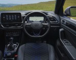 2022 Volkswagen T-Roc R (UK-Spec) Interior Cockpit Wallpapers 150x120 (34)