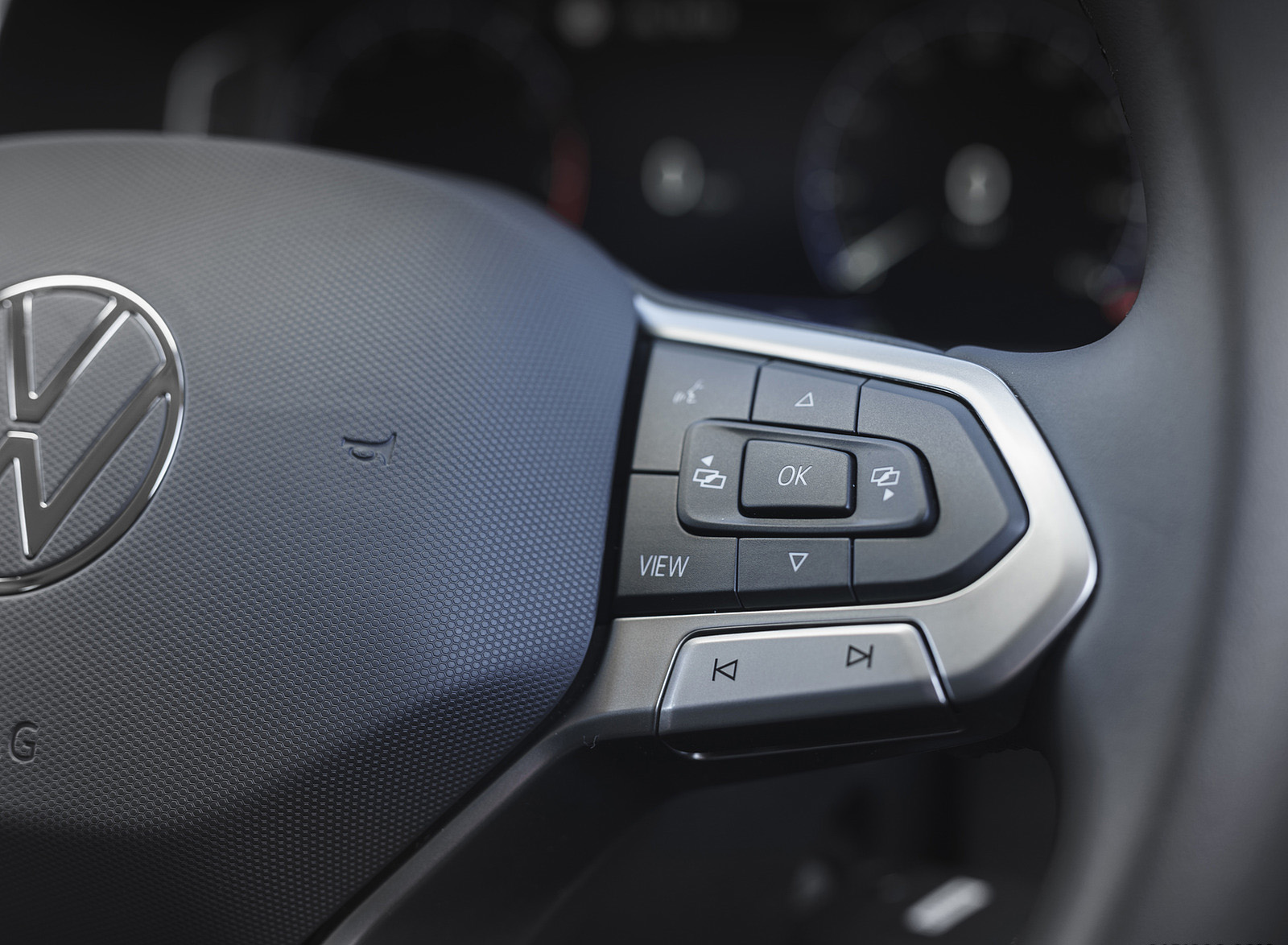 2022 Volkswagen T-Roc (UK-Spec) Interior Steering Wheel Wallpapers #33 of 43