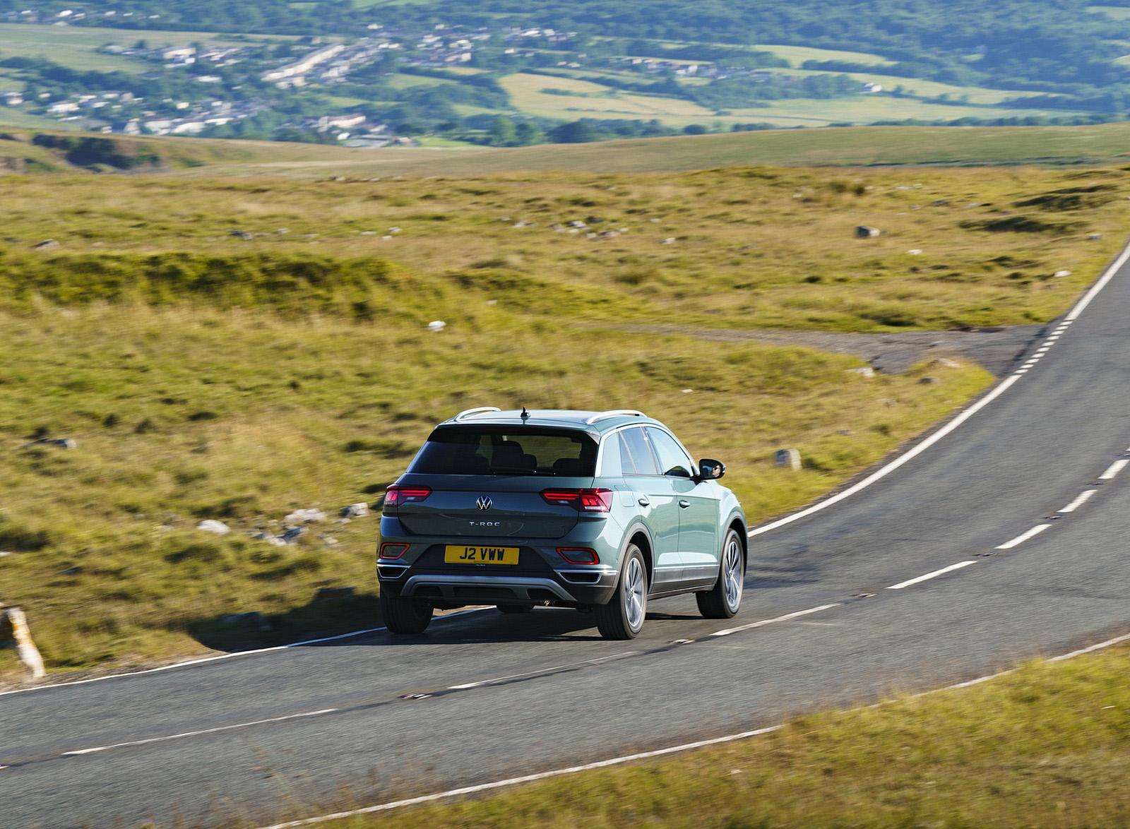 2022 Volkswagen T-Roc (UK-Spec) Rear Wallpapers #5 of 43