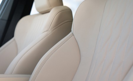 2023 BMW X1 xDrive23i M Sport (UK-Spec) Interior Seats Wallpapers 450x275 (27)