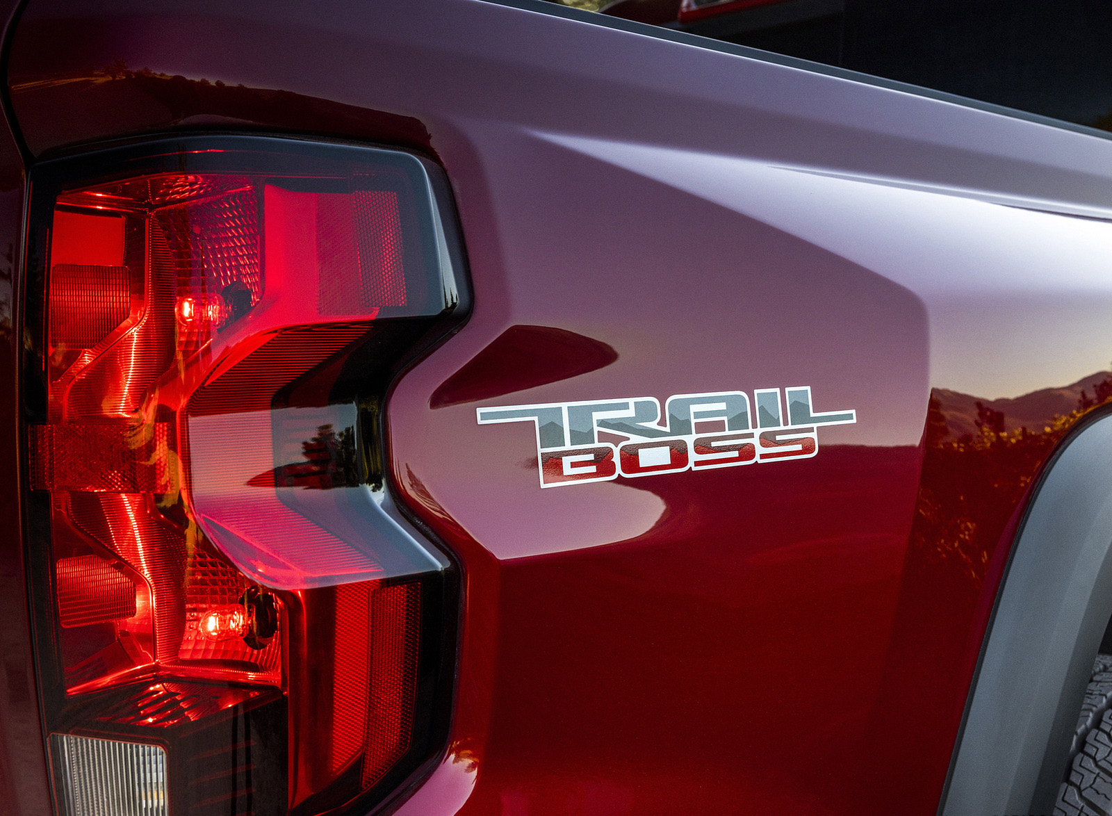 2023 Chevrolet Colorado Z71 Trail Boss Tail Light Wallpapers #45 of 67