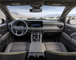 2023 Chevrolet Colorado ZR2 Interior Cockpit Wallpapers  150x120 (27)