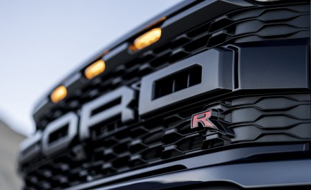 2023 Ford F-150 Raptor R Grille Wallpapers 450x275 (23)