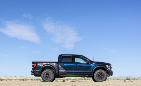 2023 Ford F-150 Raptor R Side Wallpapers 450x275 (19)