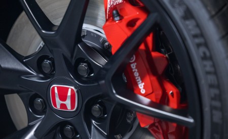 2023 Honda Civic Type R Brakes Wallpapers 450x275 (89)