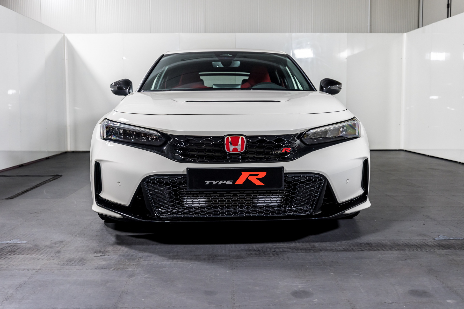 2023 Honda Civic Type R Front Wallpapers #76 of 132