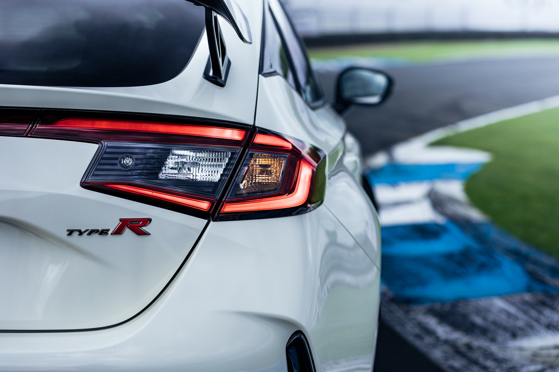 2023 Honda Civic Type R Tail Light Wallpapers #62 of 132