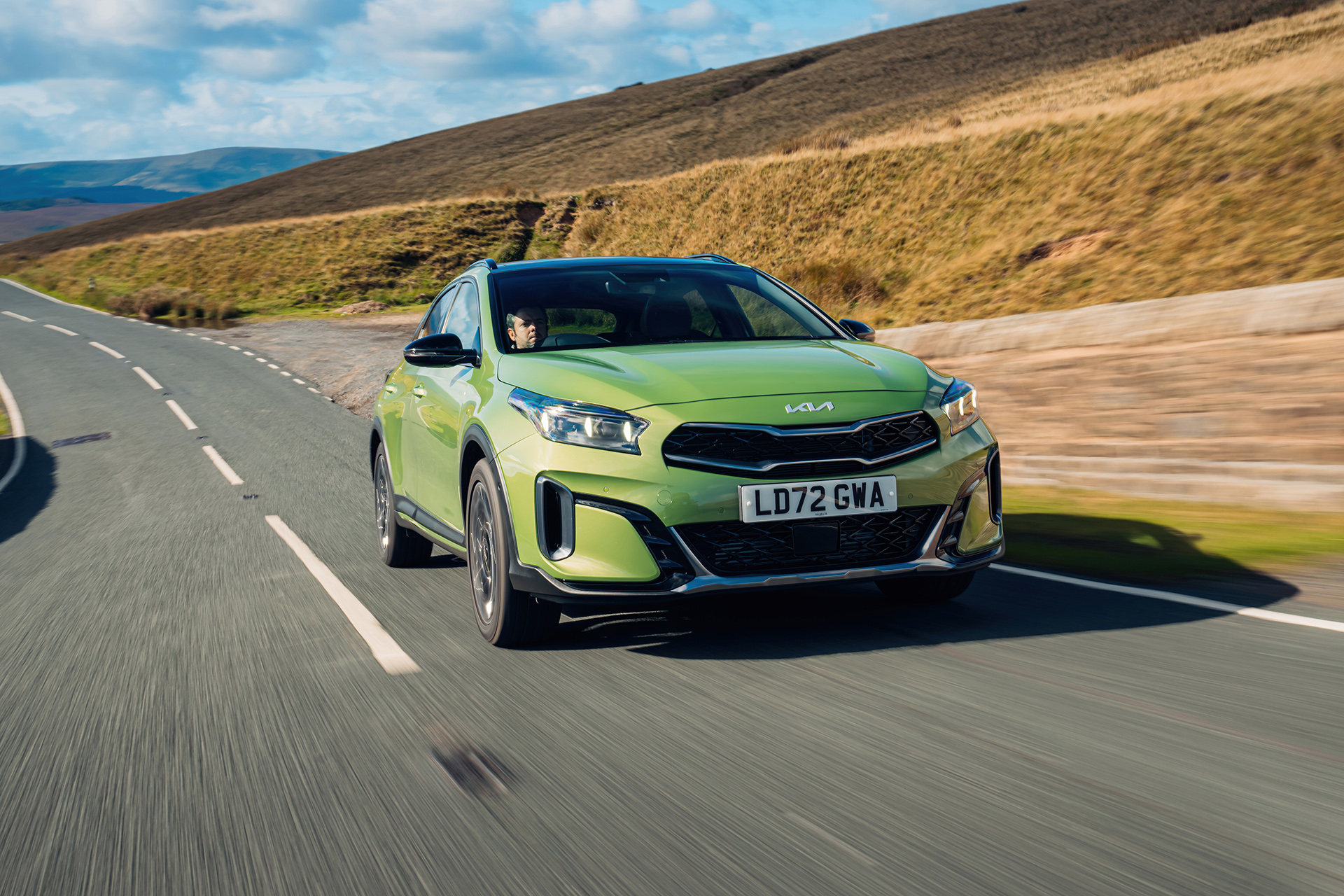 2023 Kia XCeed GT-line S (UK-Spec) Front Wallpapers  (8)