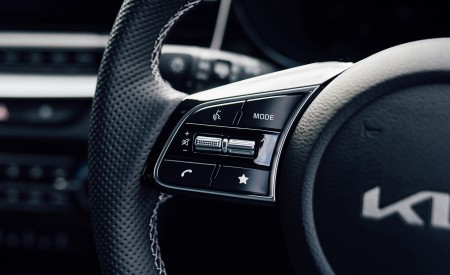 2023 Kia XCeed GT-line S (UK-Spec) Interior Steering Wheel Wallpapers 450x275 (64)